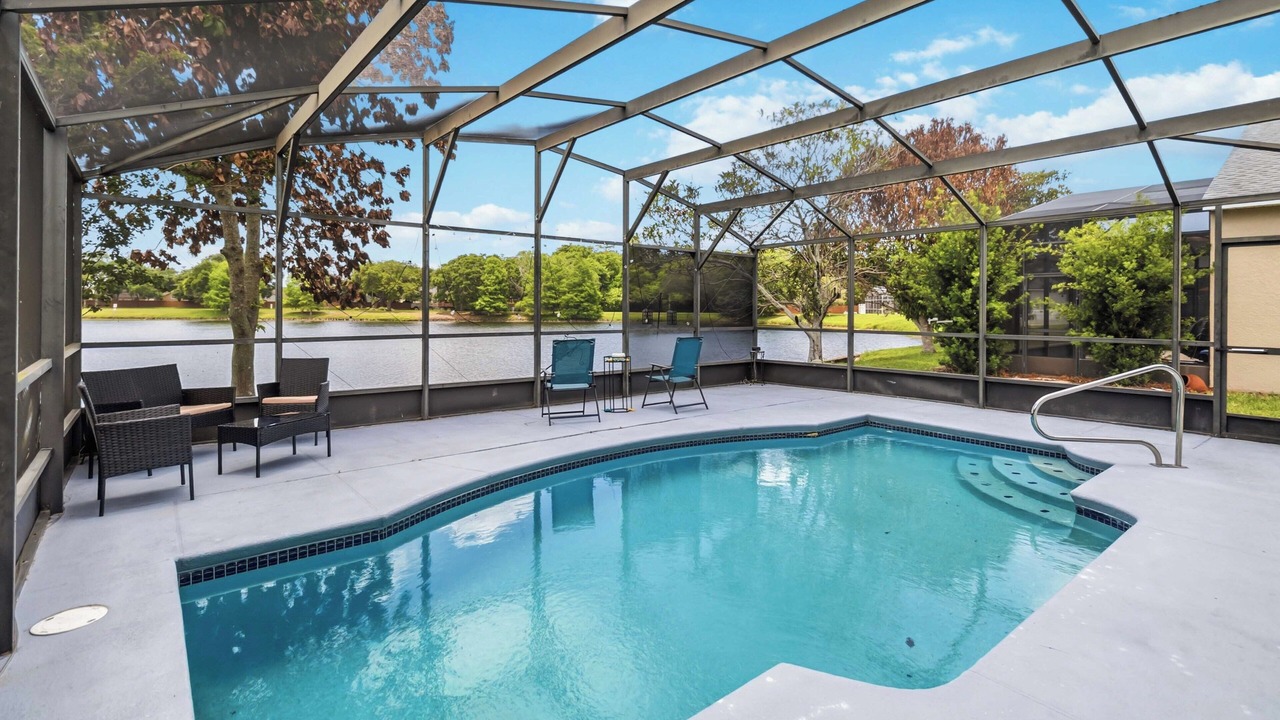 Photo of Outdoor in Lakeside Estates