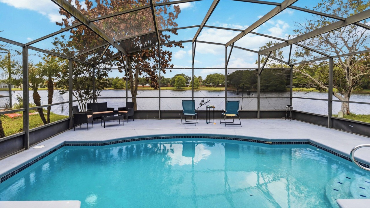 Photo of Outdoor in Lakeside Estates