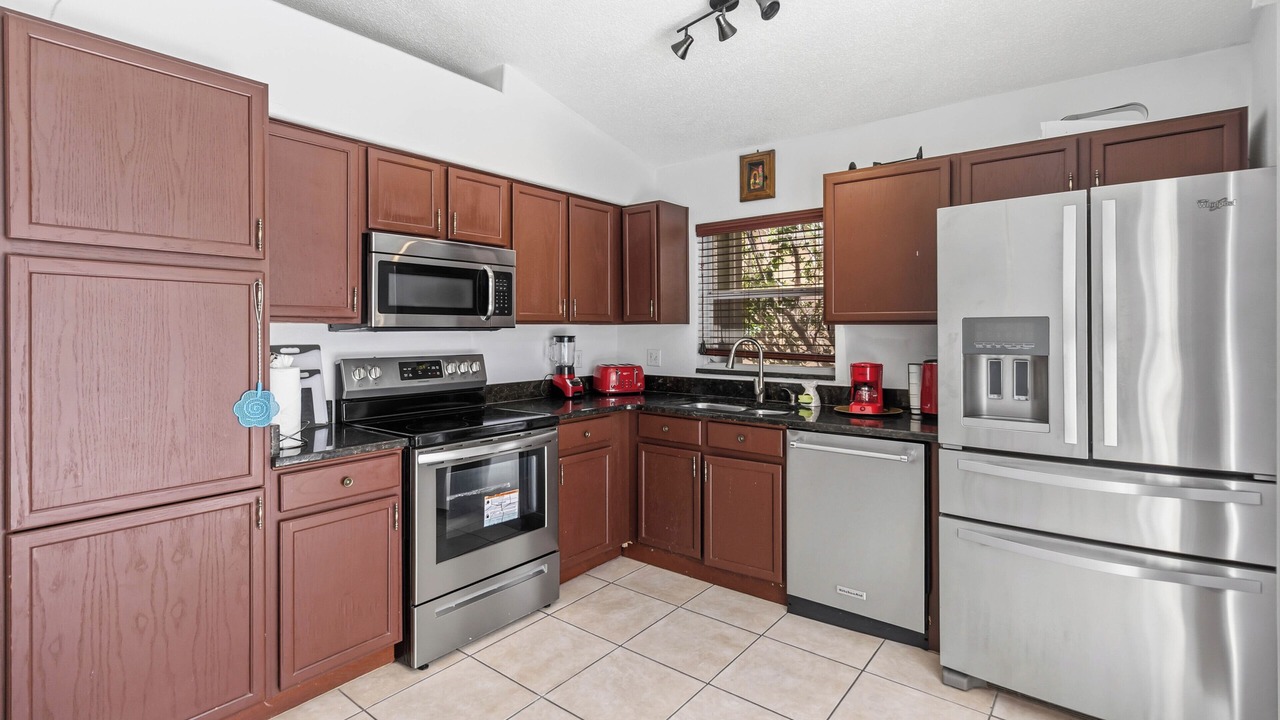 Photo of Kitchen in Lakeside Estates