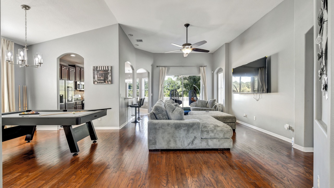 Photo of Livingroom in Riverview