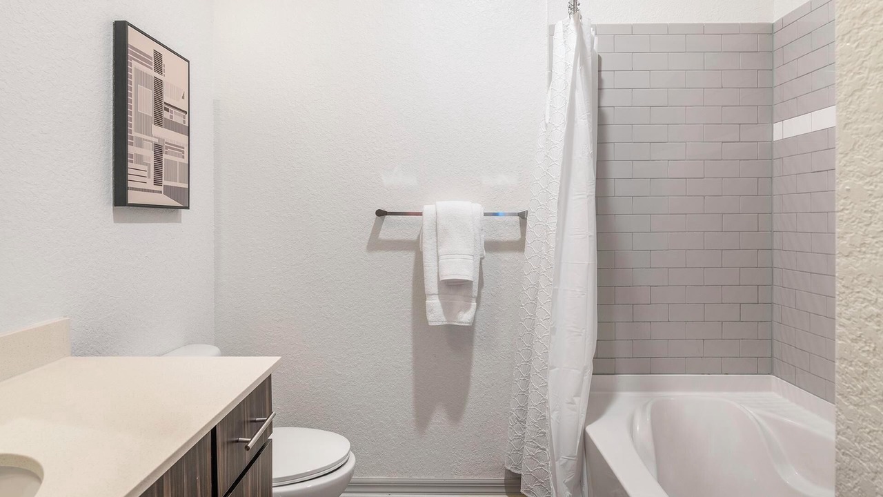 Photo of Bathroom in Fairvilla