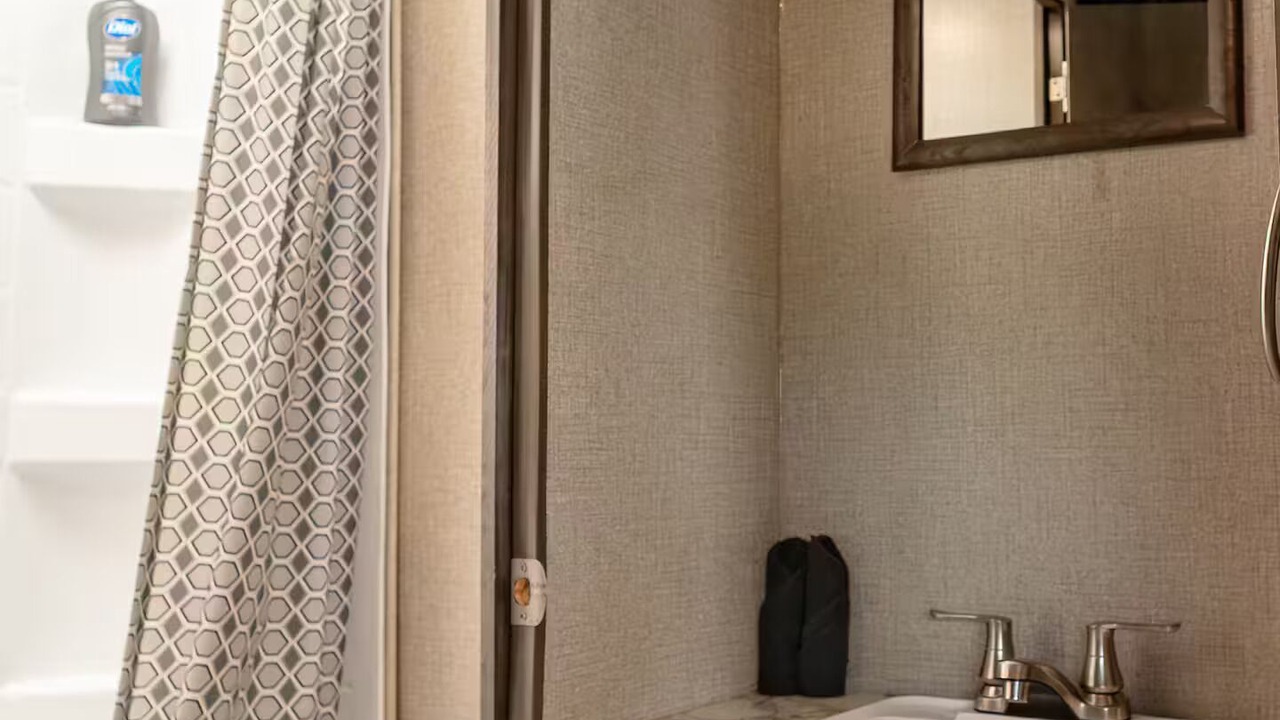 Photo of Bathroom in Riverview