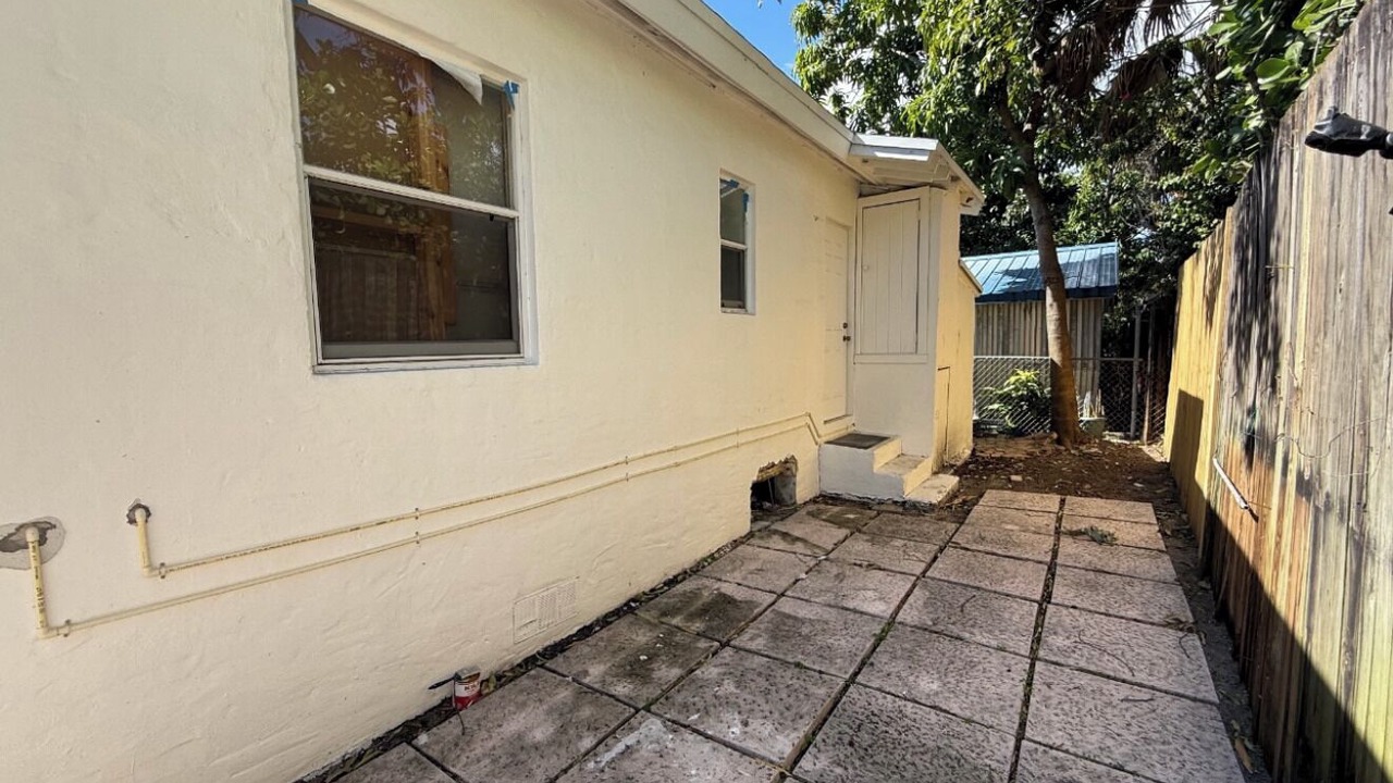 Photo of Outdoor in Coral Way