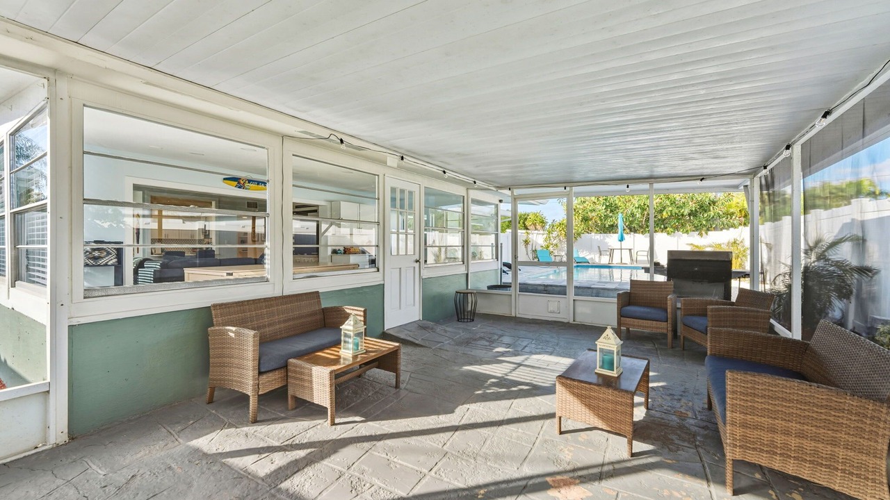 Photo of Patio Balcony in South Pinellas Community Council