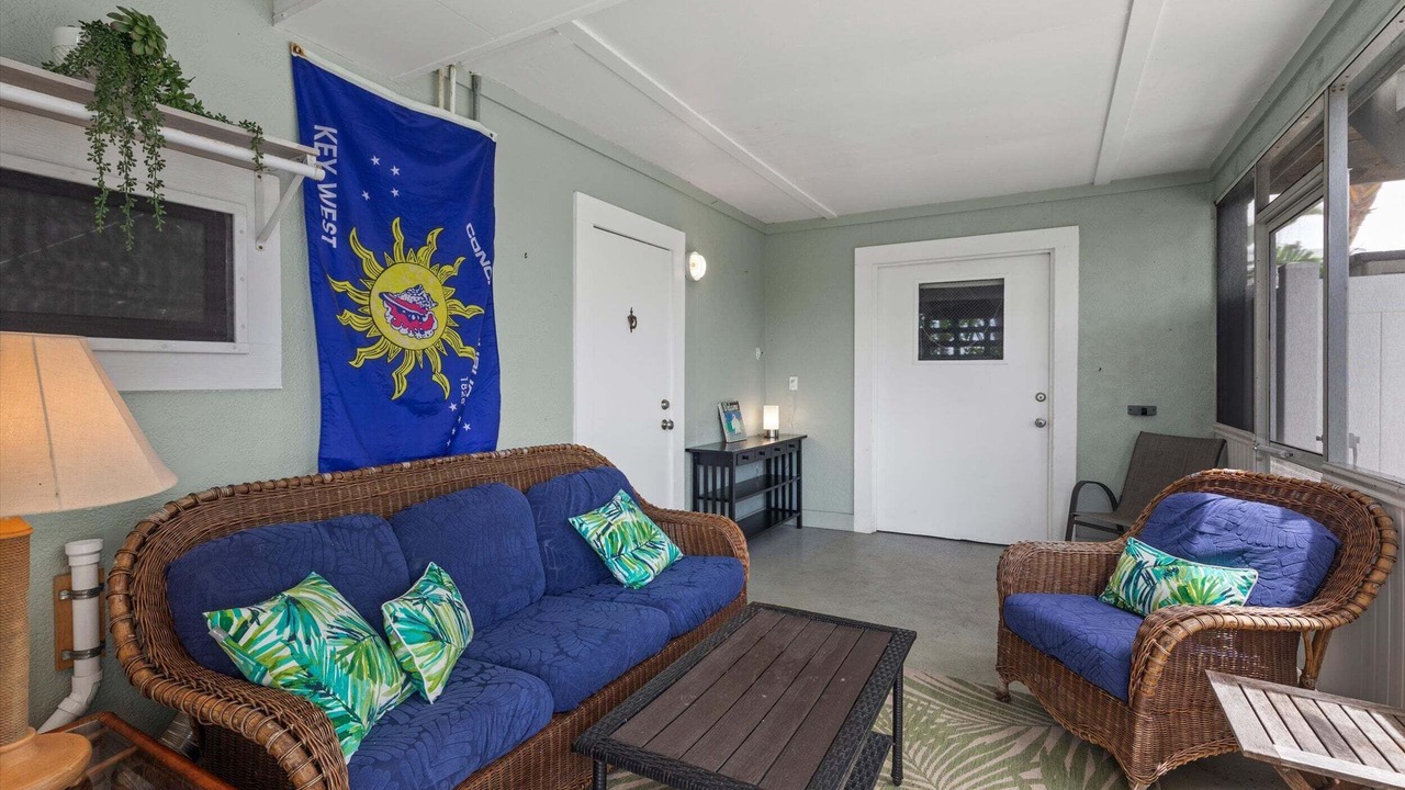 Photo of Livingroom in Pine Channel Estates