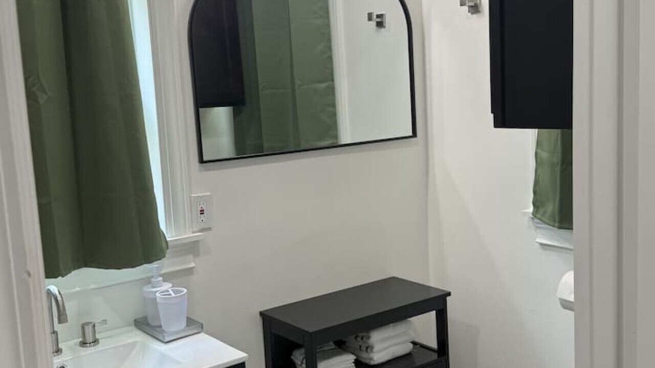 Photo of Bathroom in Crisp County