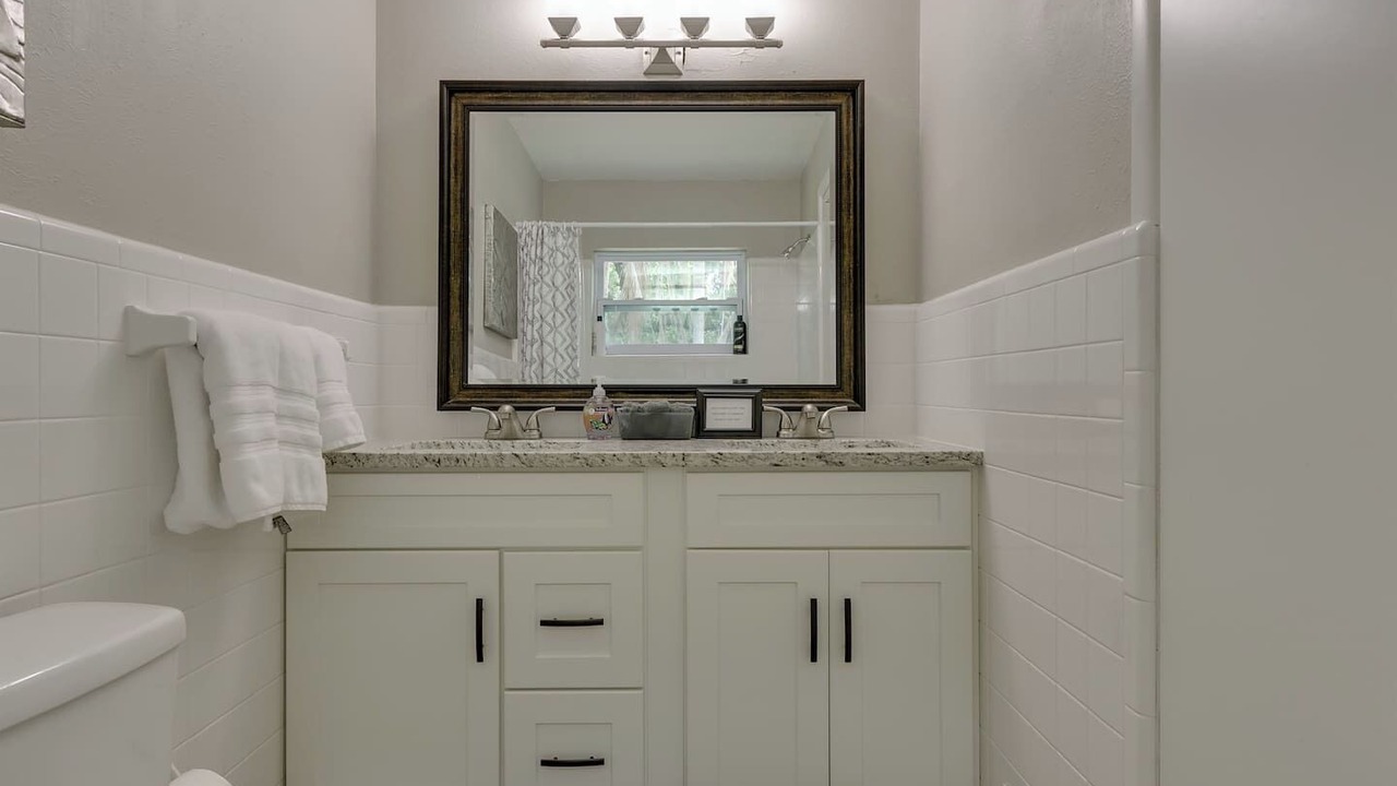 Photo of Bathroom in Historic Downtown Melbourne
