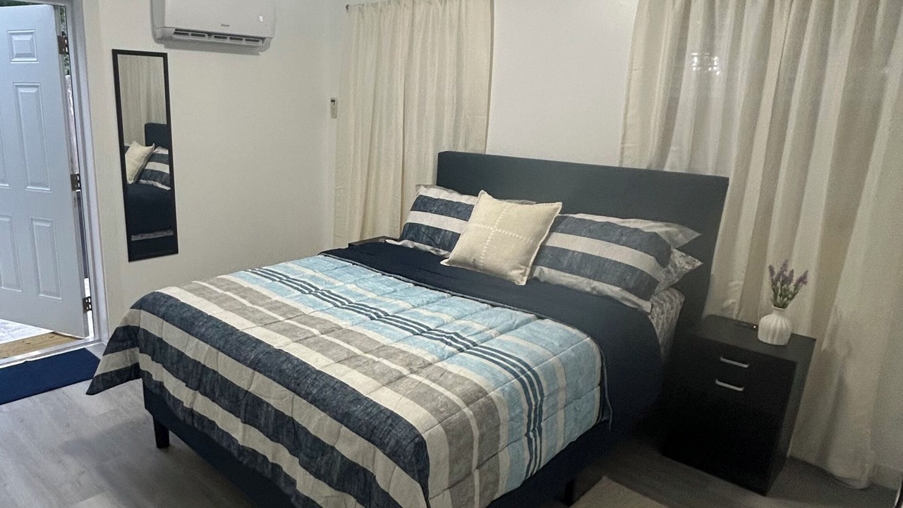 Photo of Bedroom in Limona Improvement