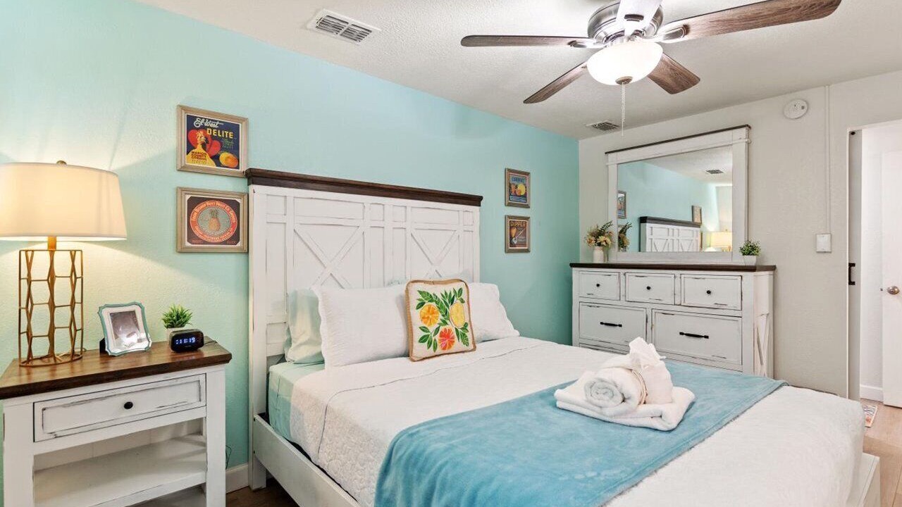 Photo of Bedroom in Lake Hamilton