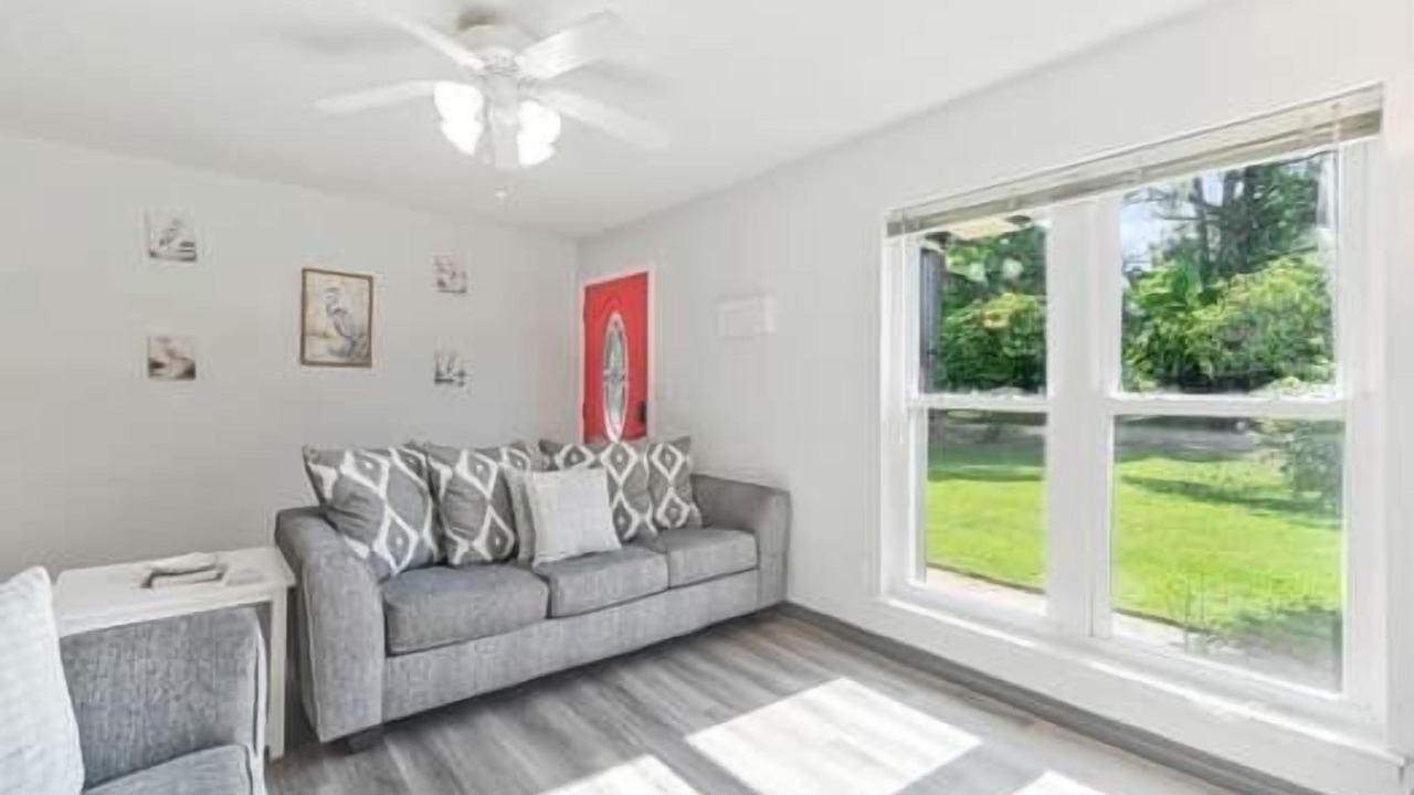Photo of Livingroom in Florida Panhandle