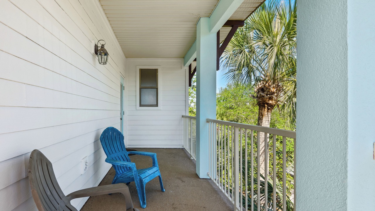 Photo of Patio Balcony in Villages of Crystal Beach