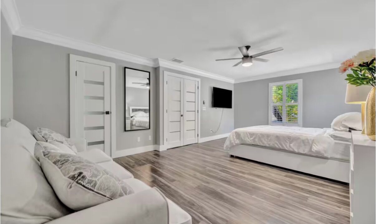 Photo of Bedroom in North Forest Hills