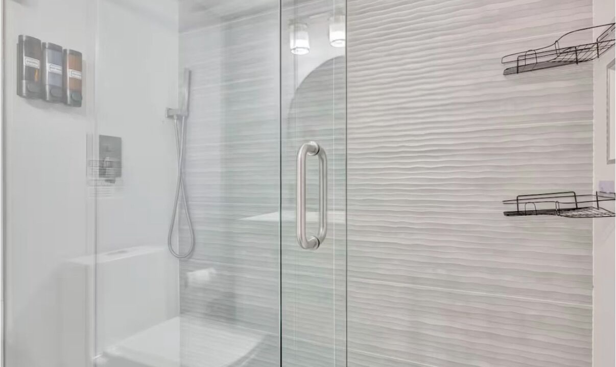 Photo of Bathroom in North Forest Hills