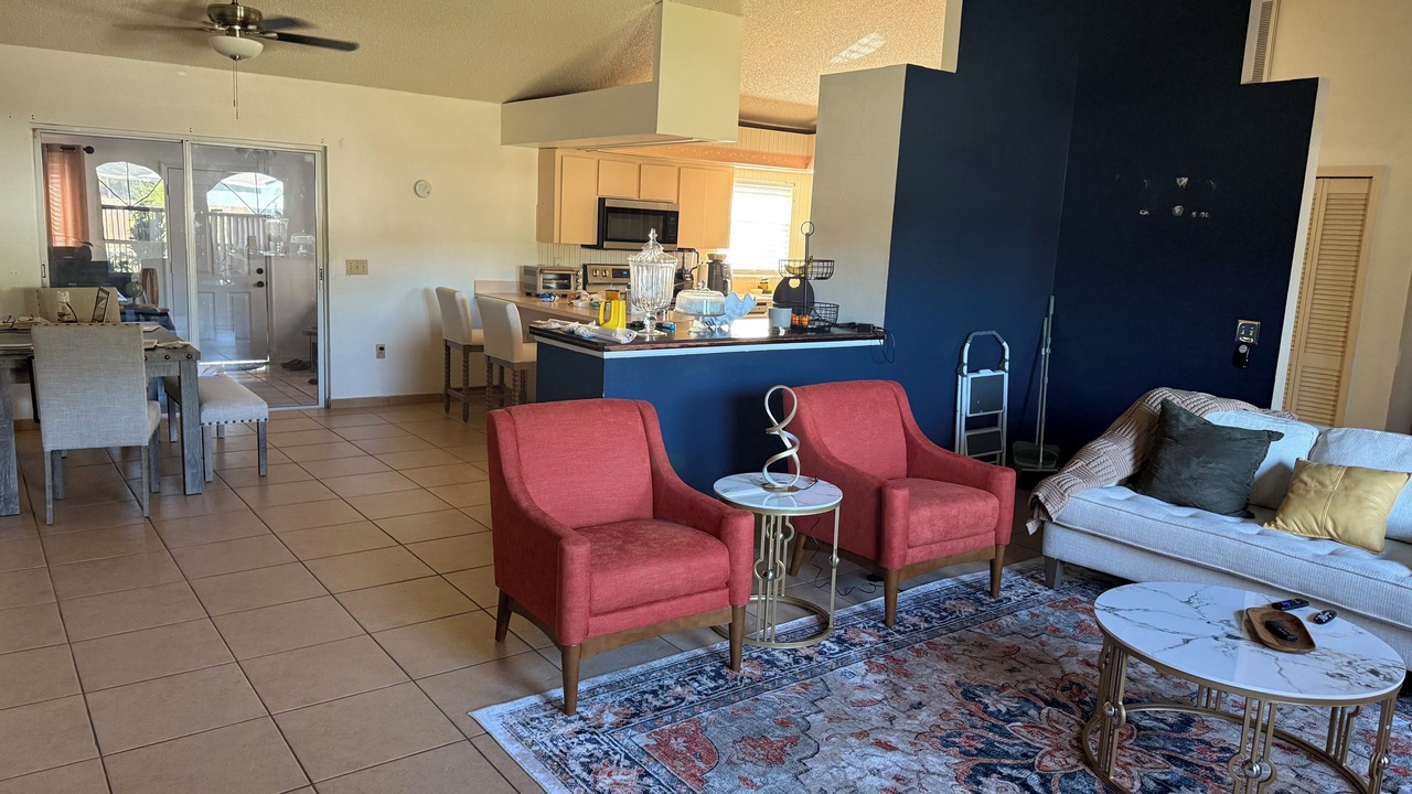 Photo of Livingroom in Lakeland