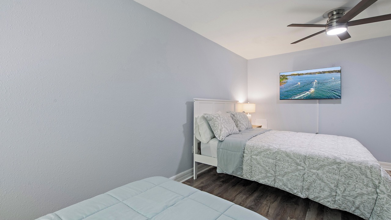 Photo of Bedroom in Cherokee Park