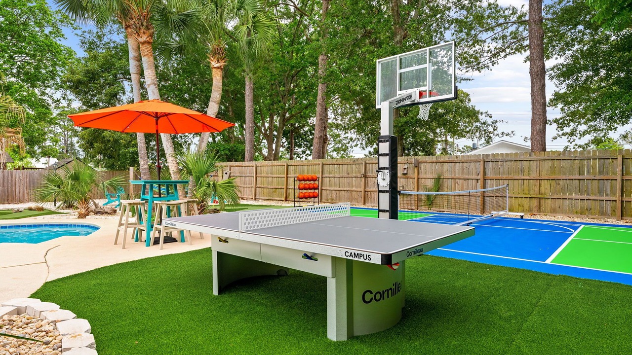 Photo of Outdoor in Thomas Drive