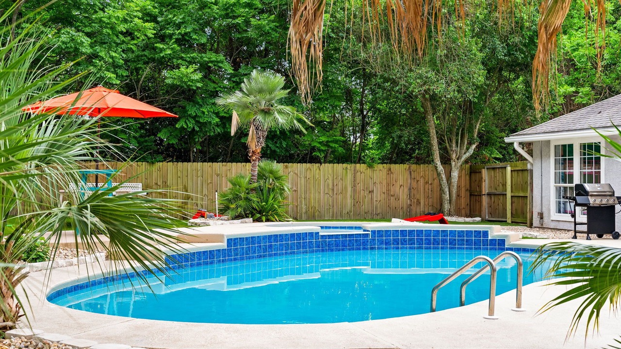 Photo of Outdoor in Thomas Drive