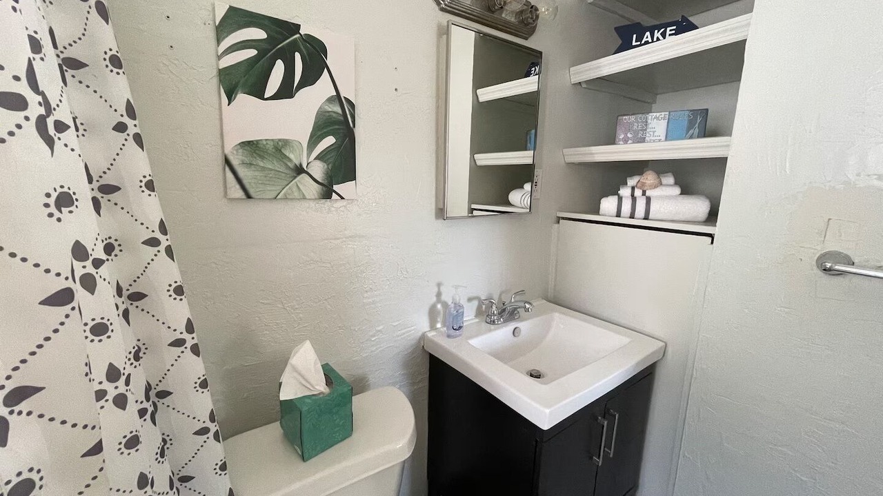 Photo of Bathroom in Bokeelia