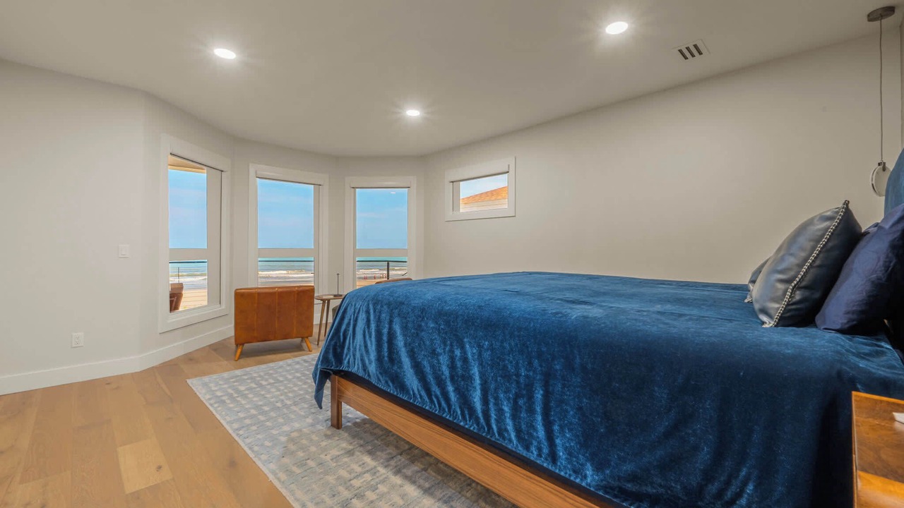 Photo of Bedroom in Jacksonville Beach