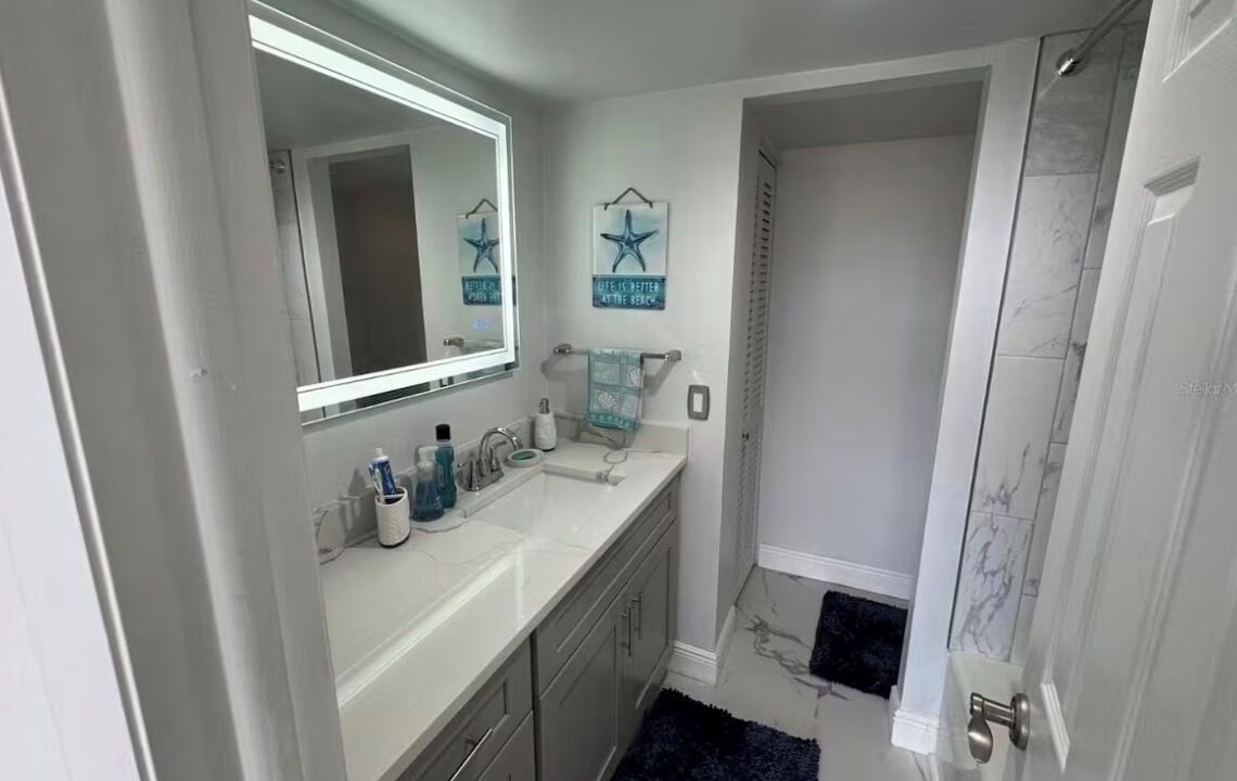 Photo of Bathroom in Sand Key