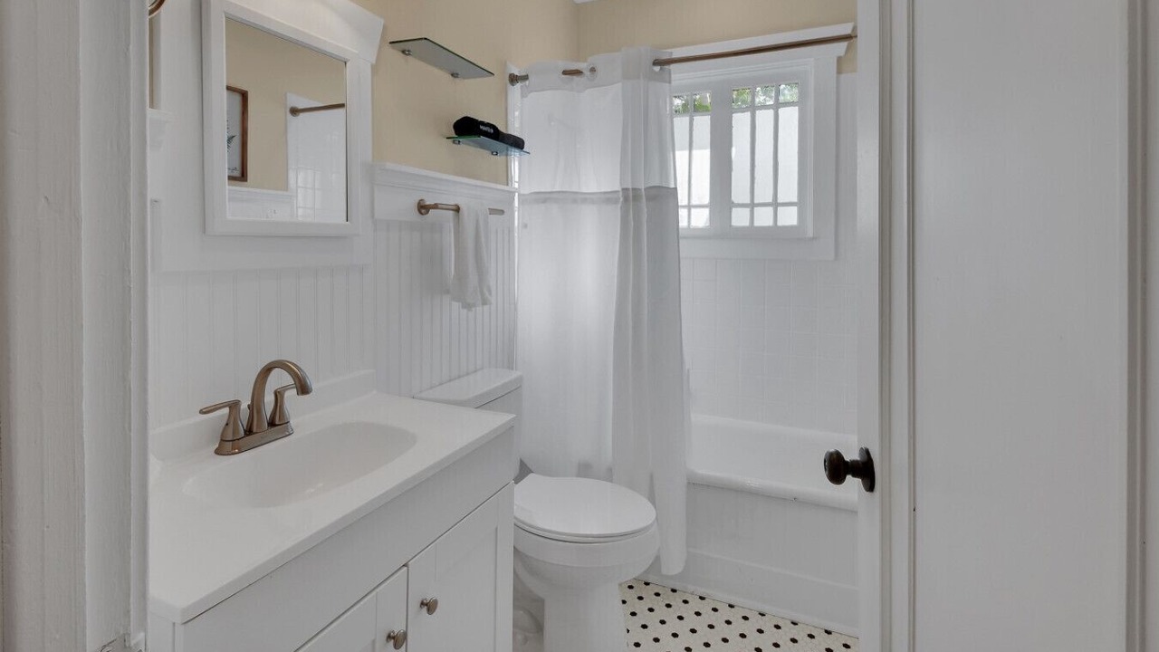 Photo of Bathroom in Rogers Deland