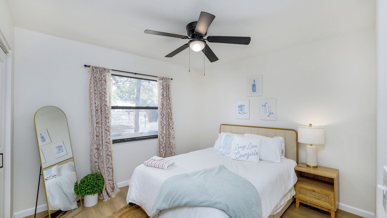 Photo of Bedroom in Disston Heights