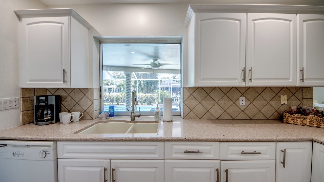 Photo of Kitchen in Caloosahatchee