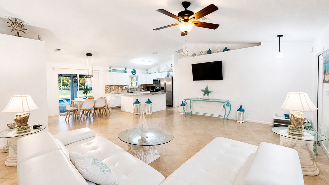 Photo of Livingroom in Diplomat