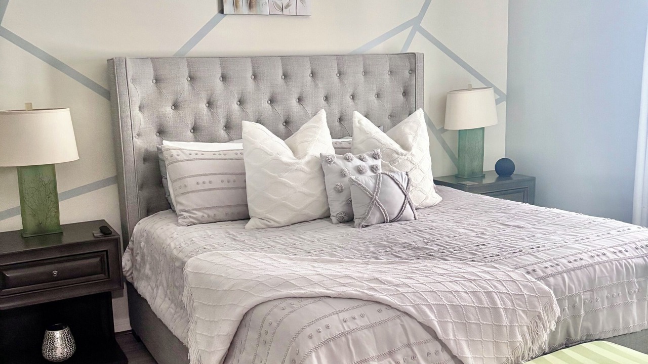 Photo of Bedroom in Sunshine