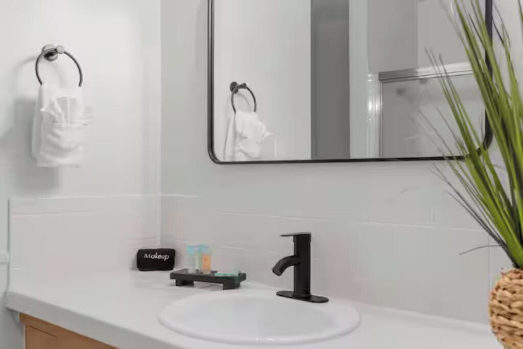 Photo of Bathroom in Brooksville