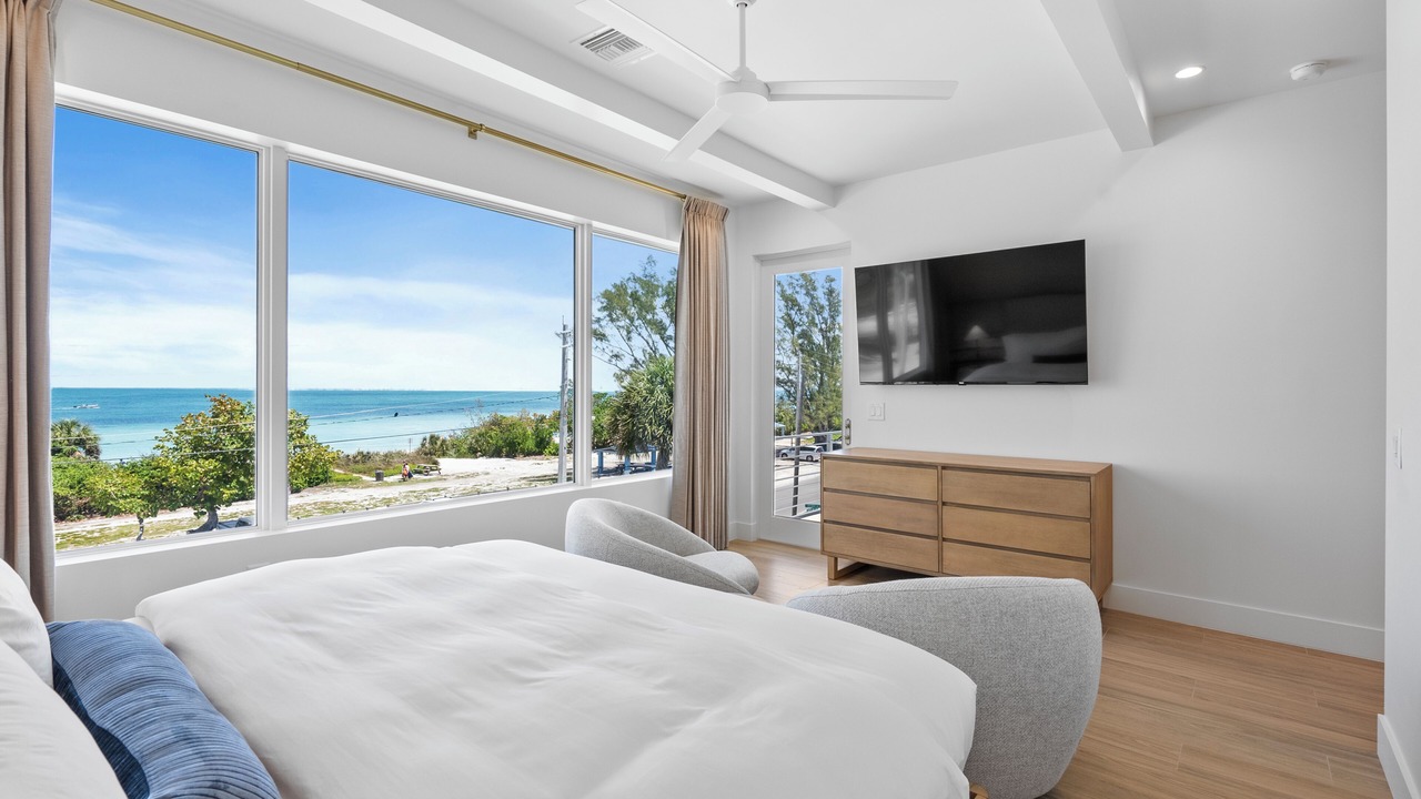 Photo of Bedroom in Anna Maria