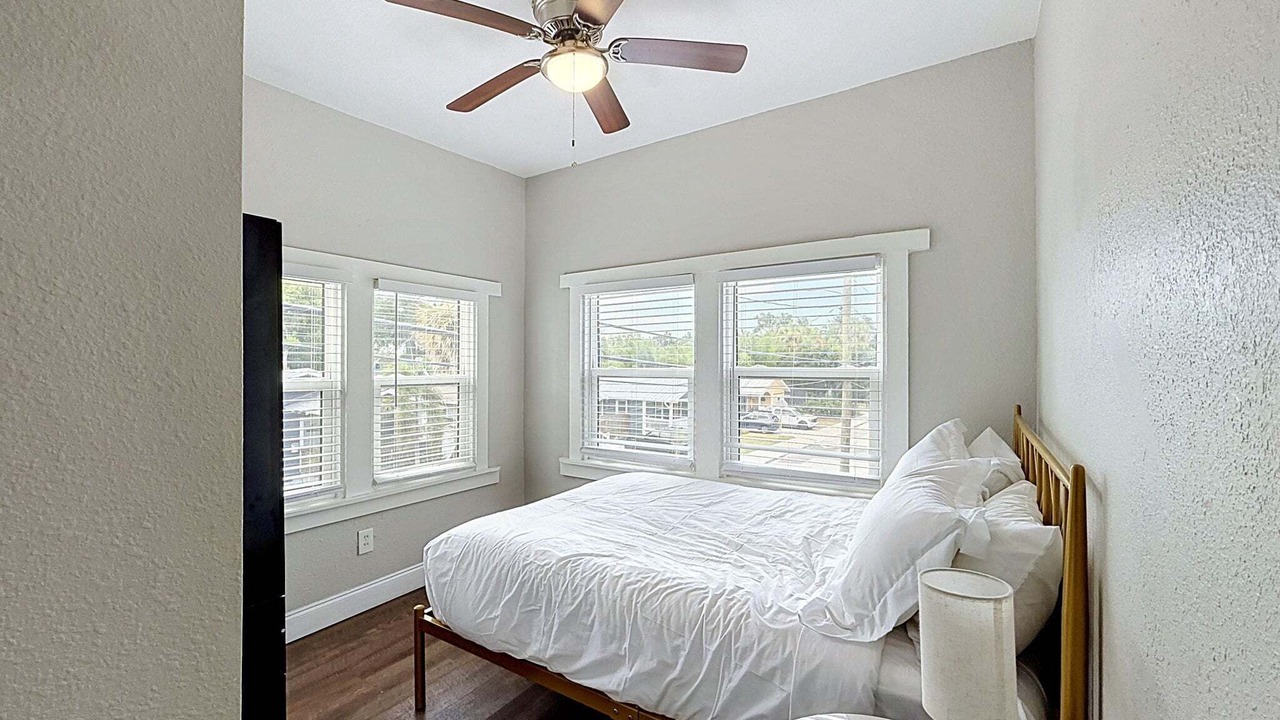 Photo of Bedroom in Tampa Heights