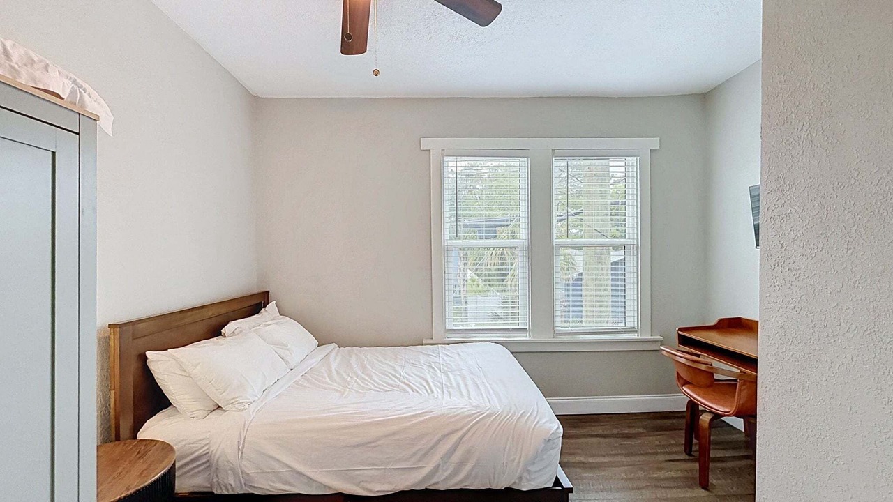 Photo of Bedroom in Tampa Heights