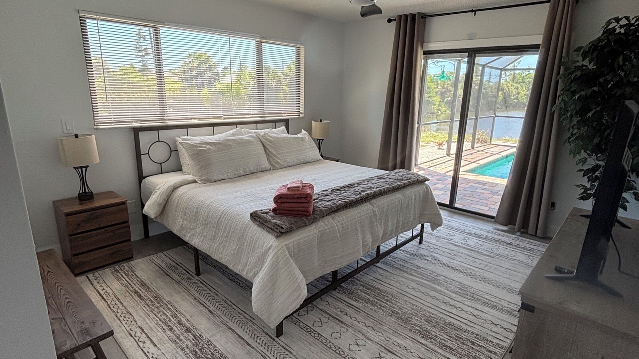 Photo of Bedroom in Englewood East