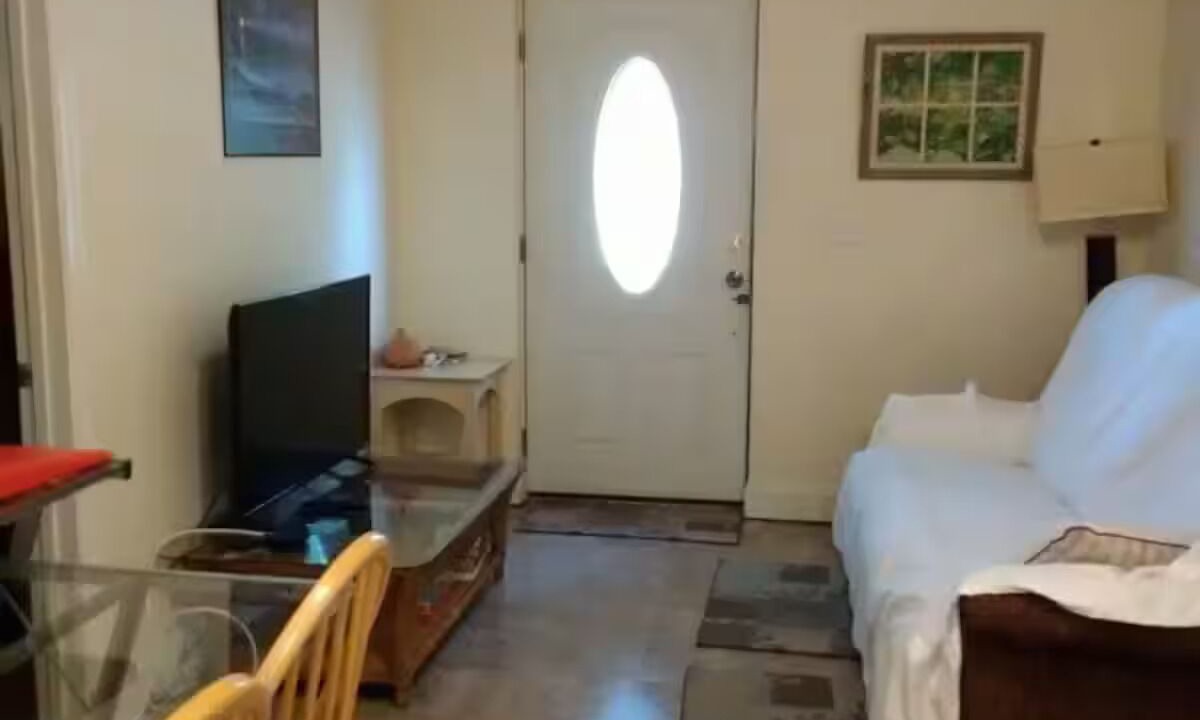 Photo of Bedroom in Dunnellon