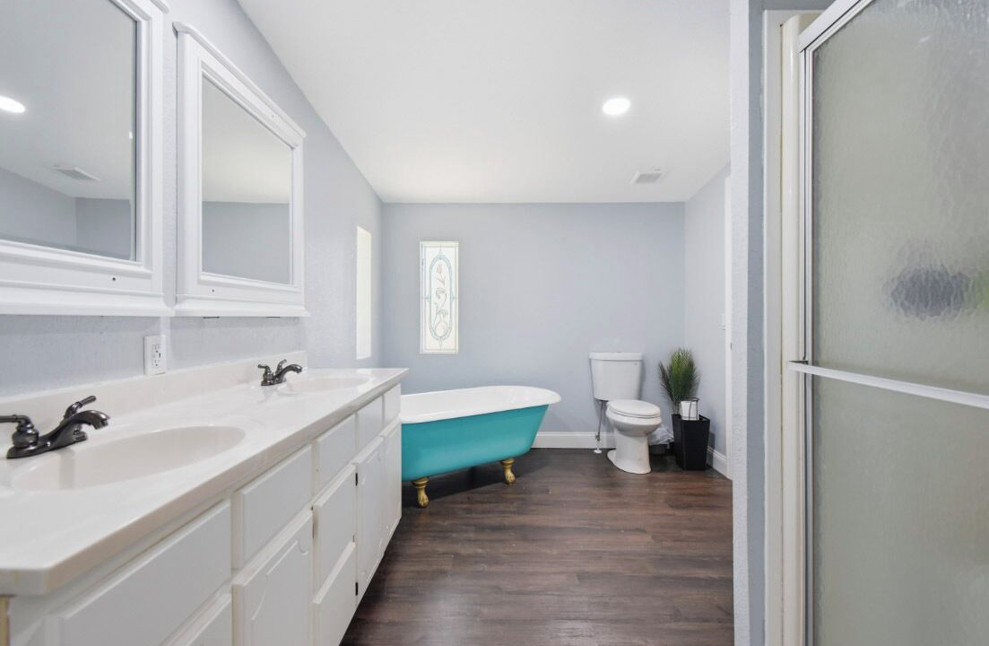 Photo of Bathroom in Old Town