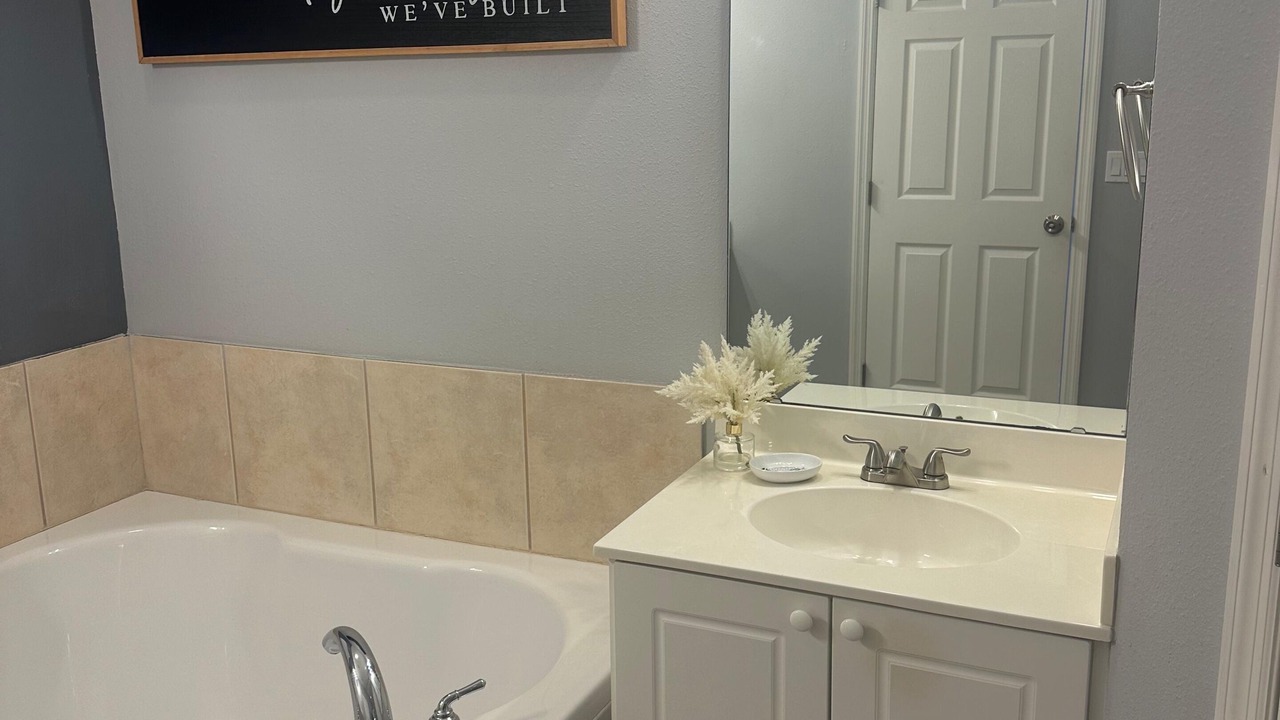 Photo of Bathroom in Veranda Palms