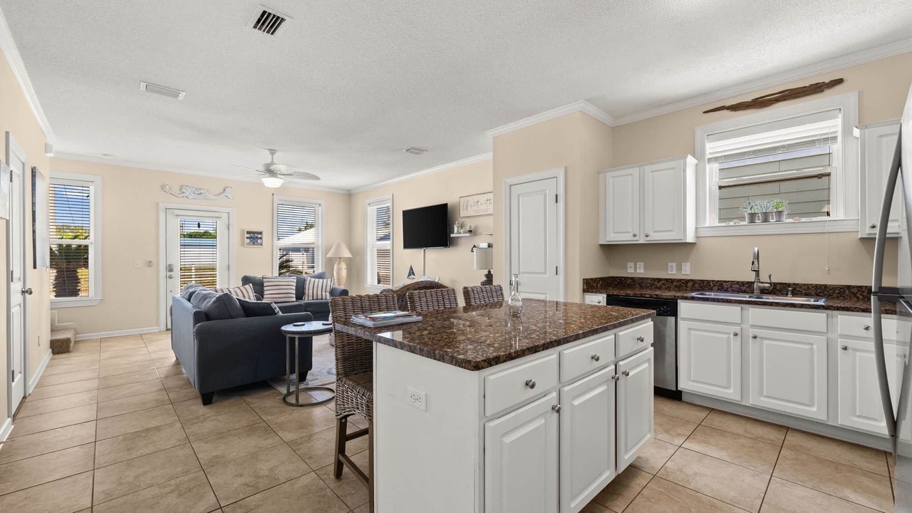 Photo of Others in Laguna Beach Estates