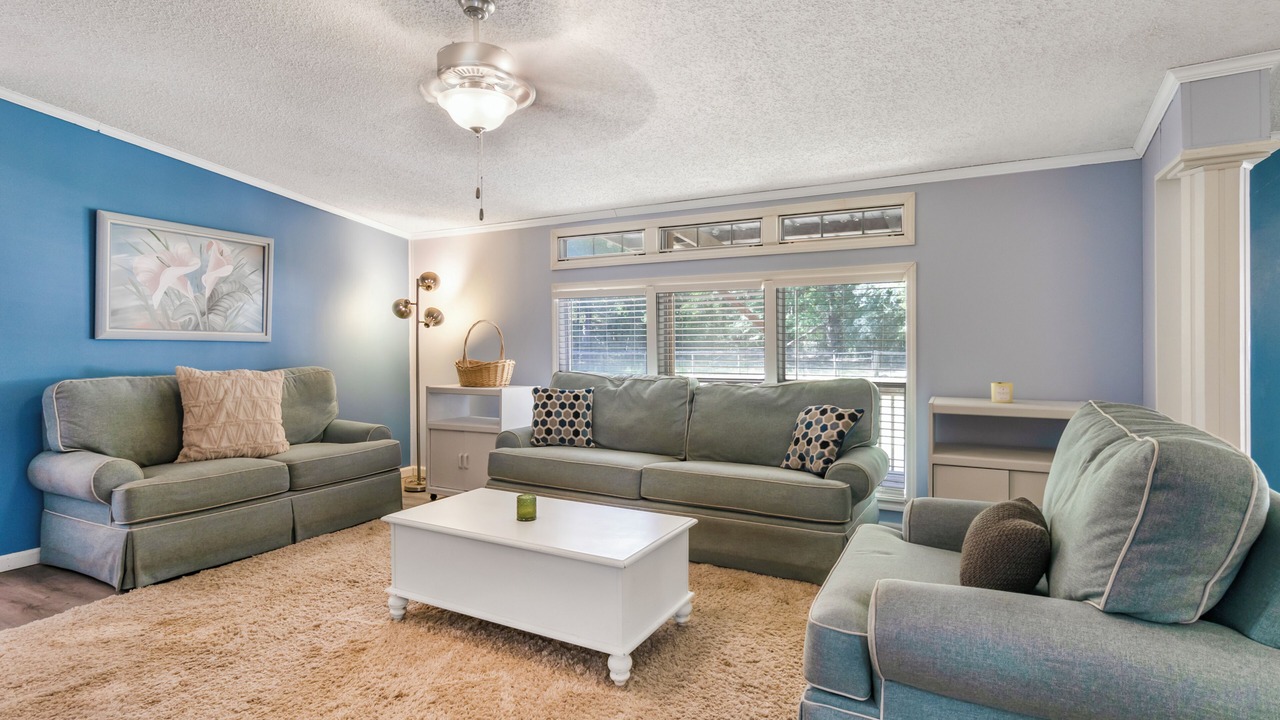 Photo of Livingroom in Fellowship