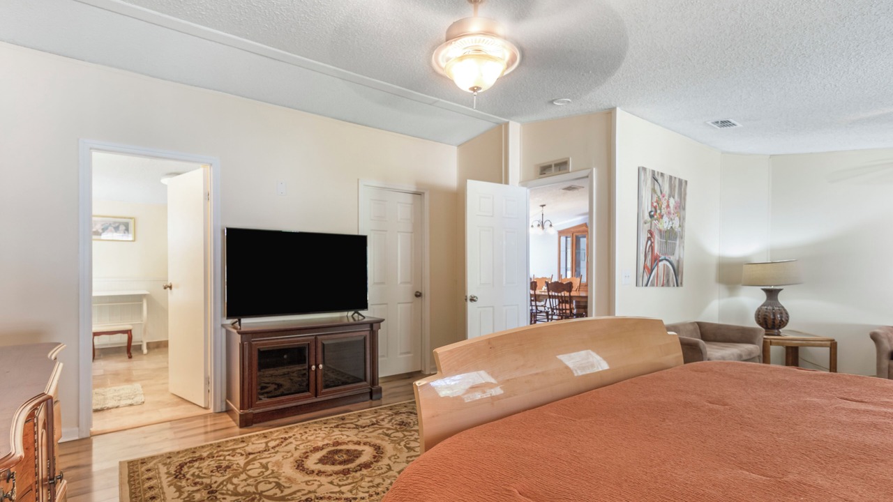 Photo of Bedroom in Fellowship