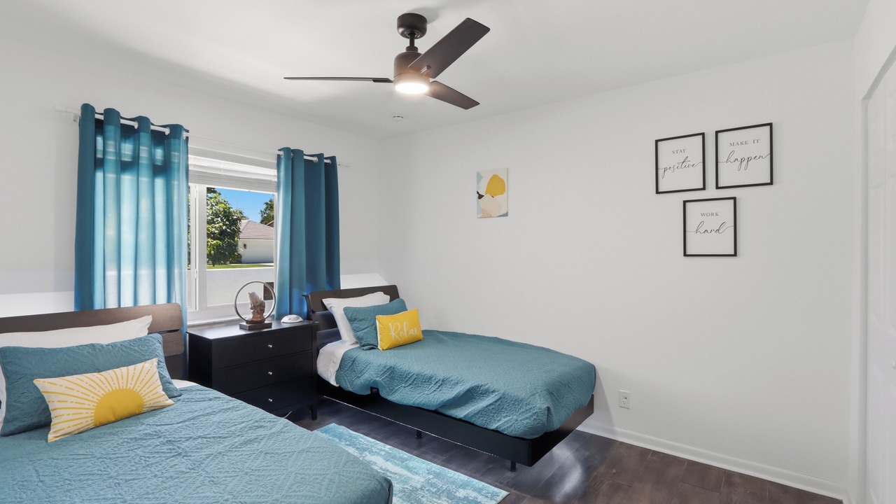 Photo of Bedroom in Greenview Shores