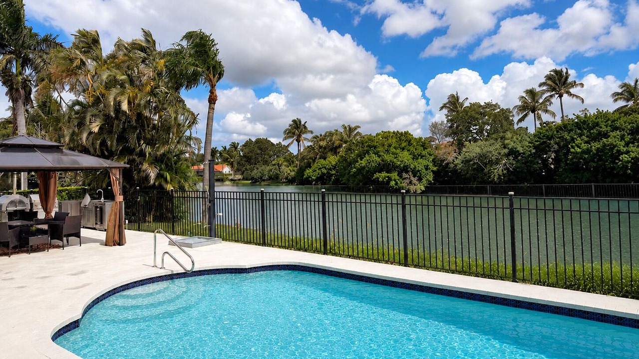 Photo of Outdoor in Greenview Shores