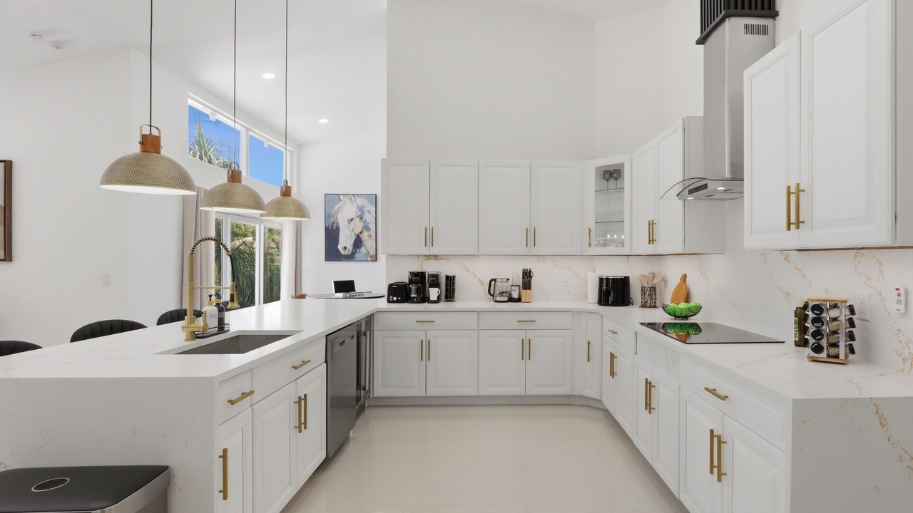 Photo of Kitchen in Greenview Shores