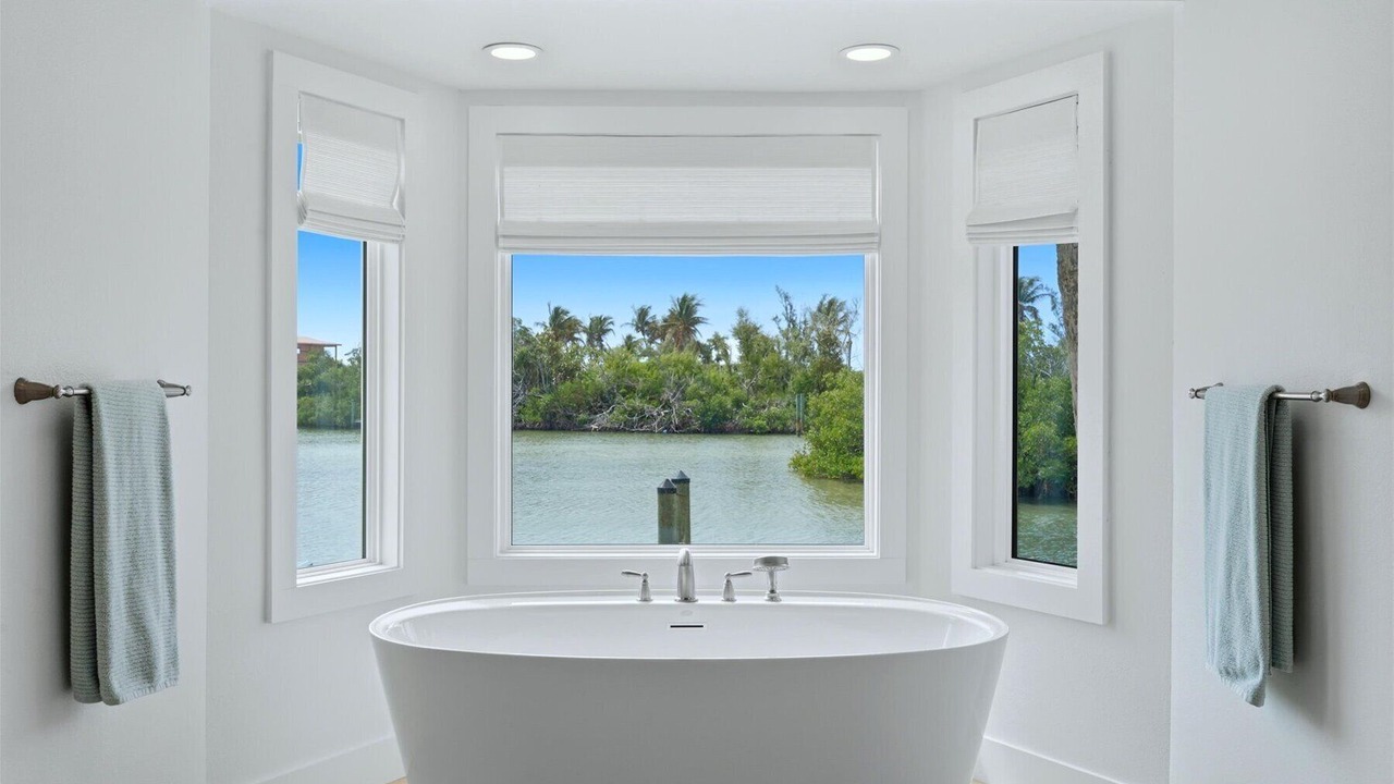 Photo of Bathroom in Palm Island