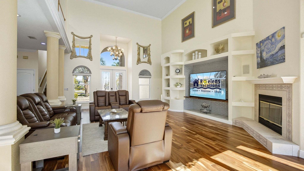 Photo of Livingroom in Apollo Beach