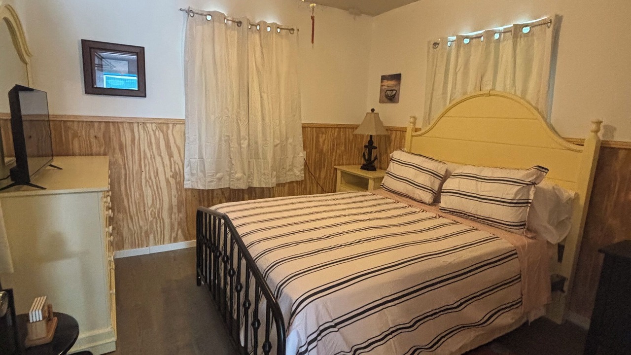 Photo of Bedroom in Crystal River