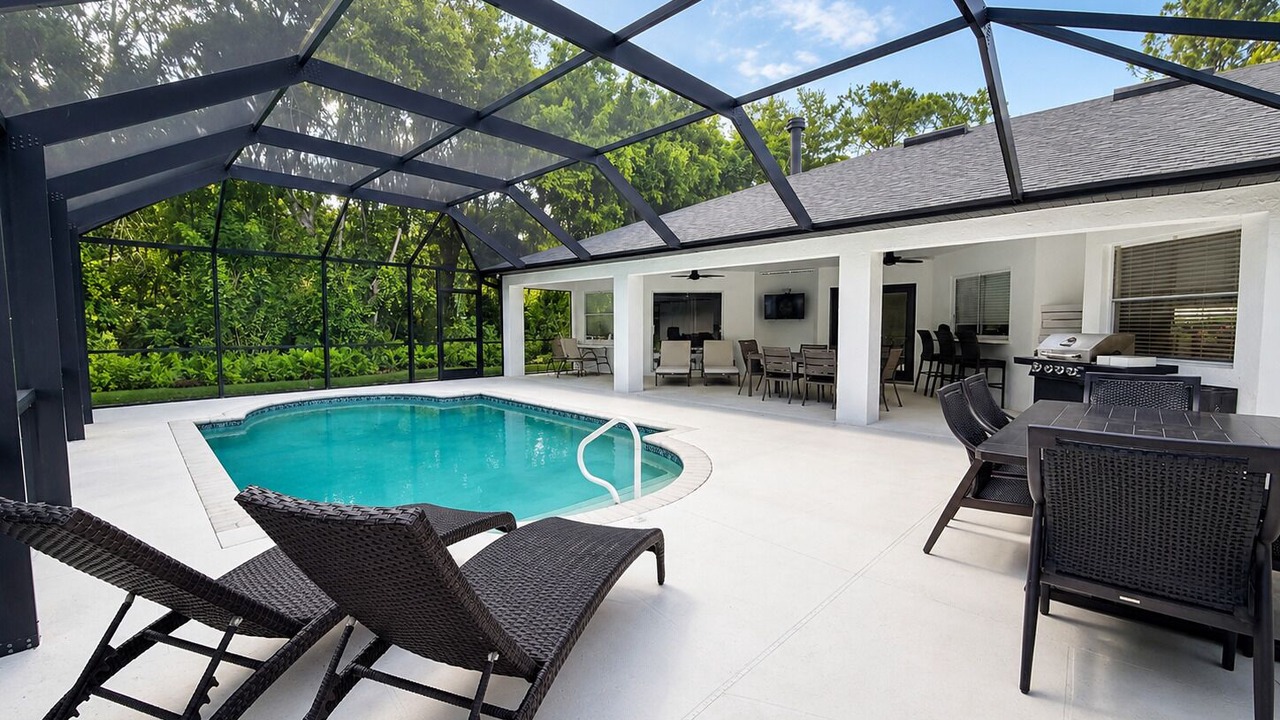 Photo of Outdoor in Oakes Estates