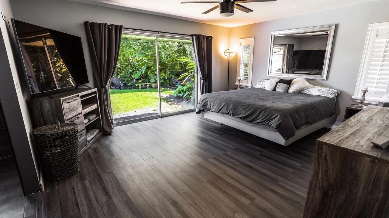 Photo of Bedroom in Aqua Golf