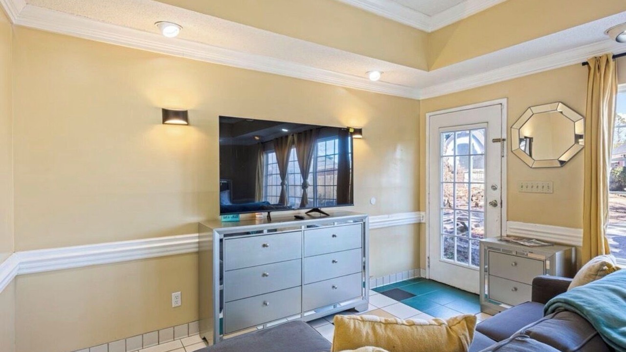Photo of Livingroom in Gracewood