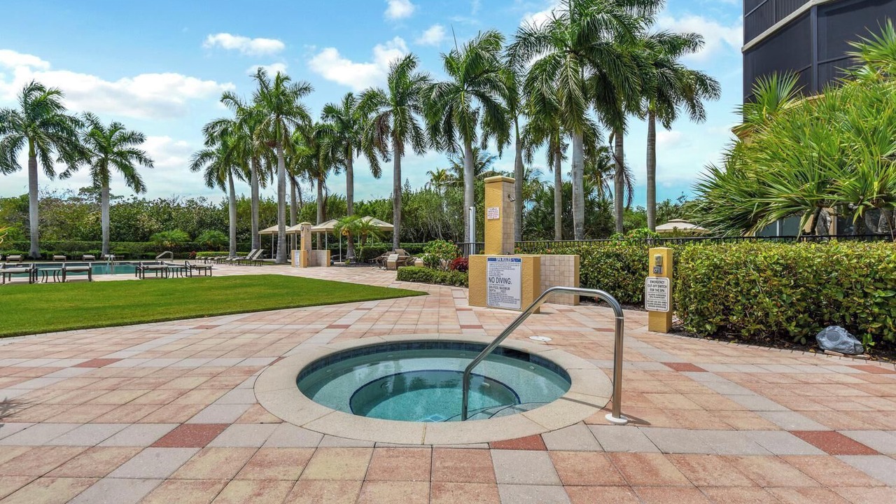 Photo of Outdoor in Hammock Bay